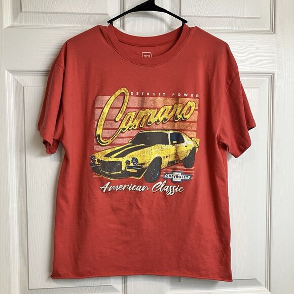 General Motors Tops - GM American Classic Camero Red Crop T Shirt Women’s Size L